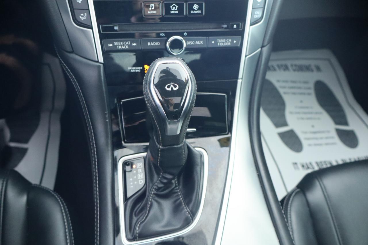 Infiniti Q60 3.0t LUXE AWD 2018