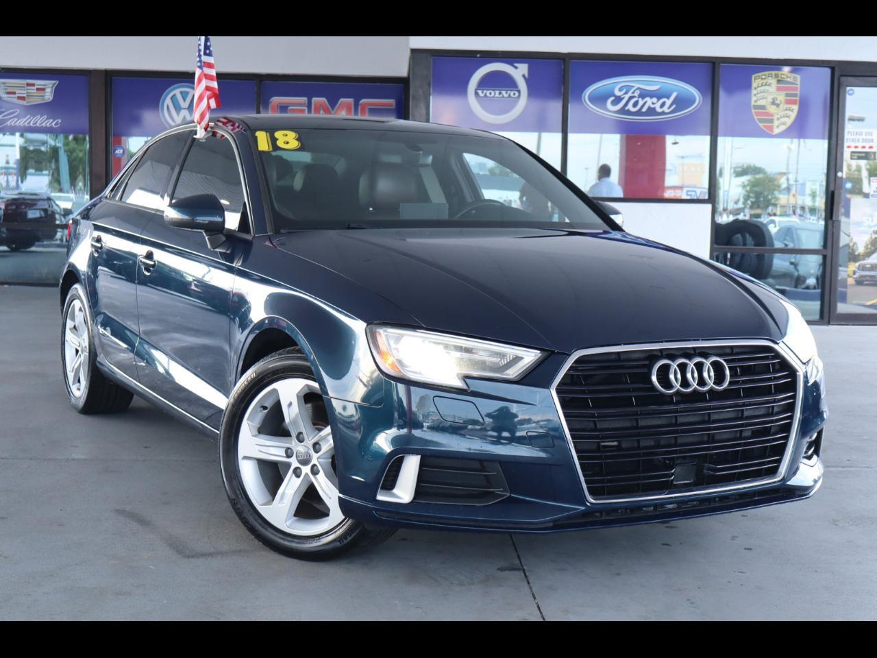 Audi A3 Sedan 2.0 TFSI Tech Premium FWD 2018