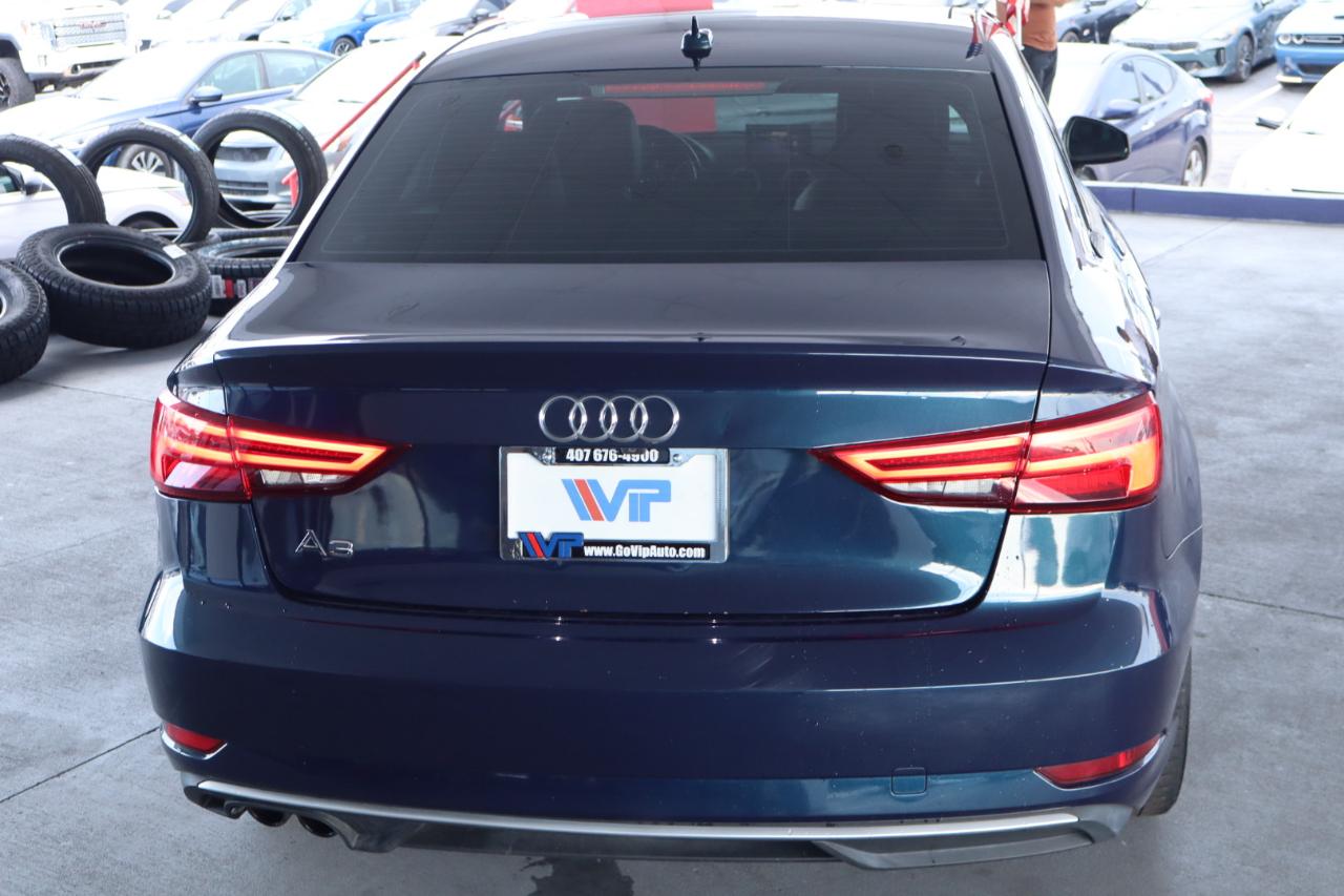 Audi A3 Sedan 2.0 TFSI Tech Premium FWD 2018