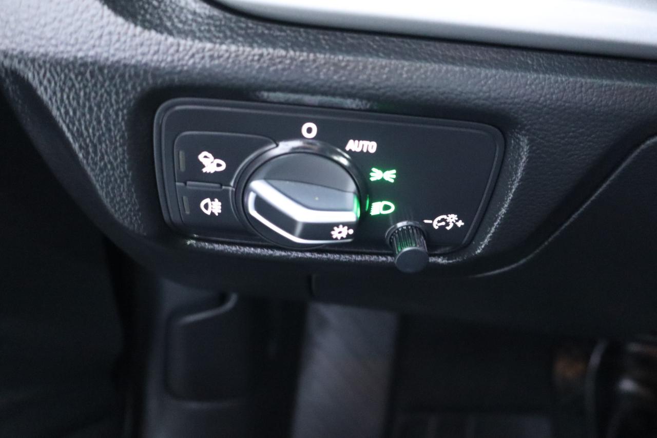 Audi A3 Sedan 2.0 TFSI Tech Premium FWD 2018