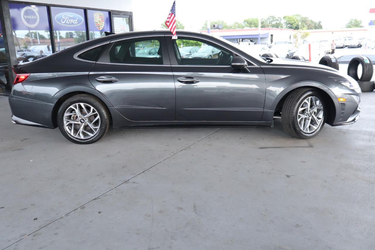 Hyundai Sonata SEL 2.5L 2021