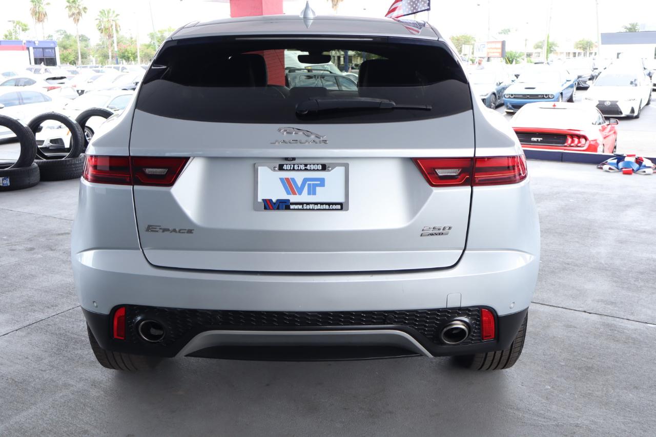 Jaguar E-Pace P300 AWD R-Dynamic S 2018