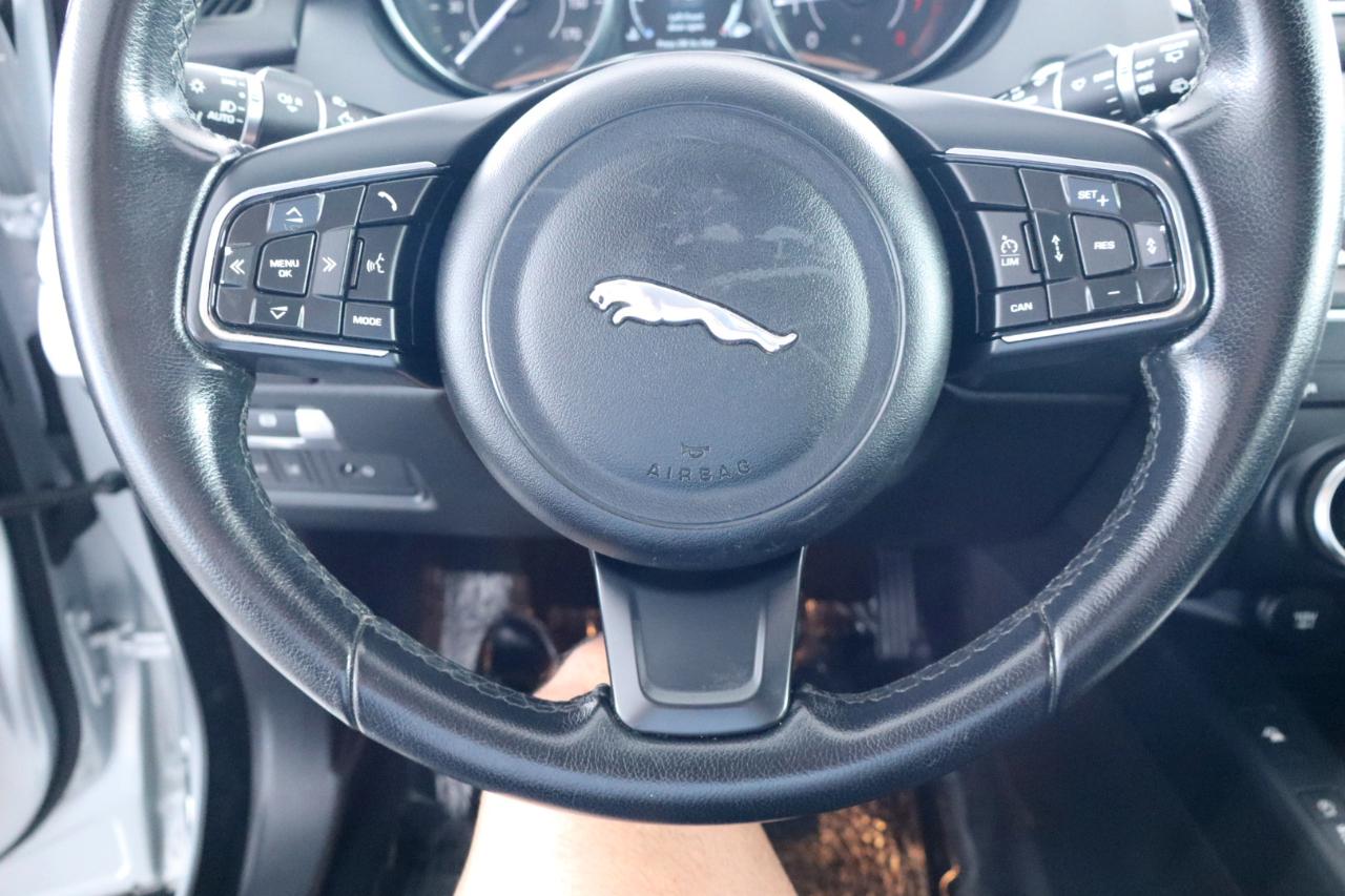 Jaguar E-Pace P300 AWD R-Dynamic S 2018