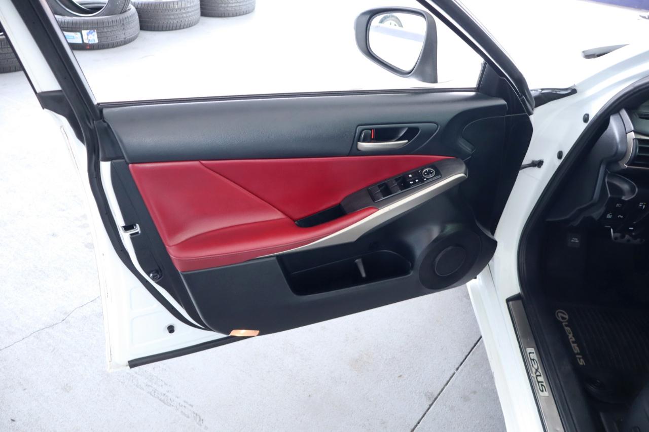 Lexus IS IS 300 F Sport RWD 2020