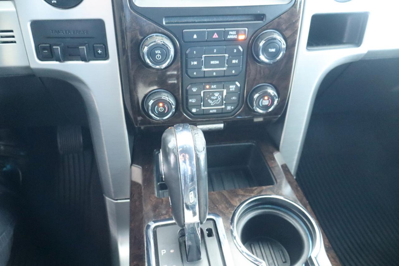 Ford F-150 2WD SuperCrew 145" Platinum 2013