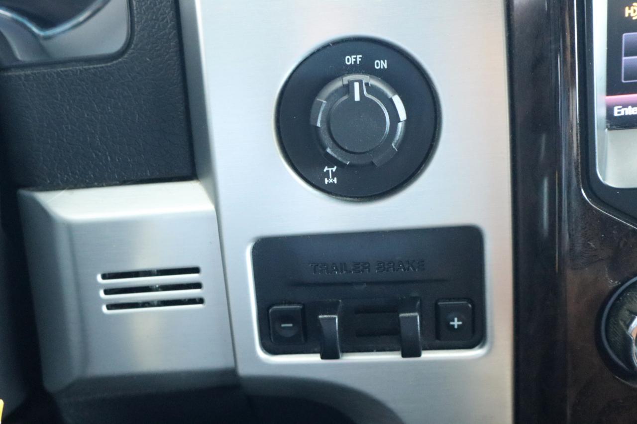 Ford F-150 2WD SuperCrew 145" Platinum 2013