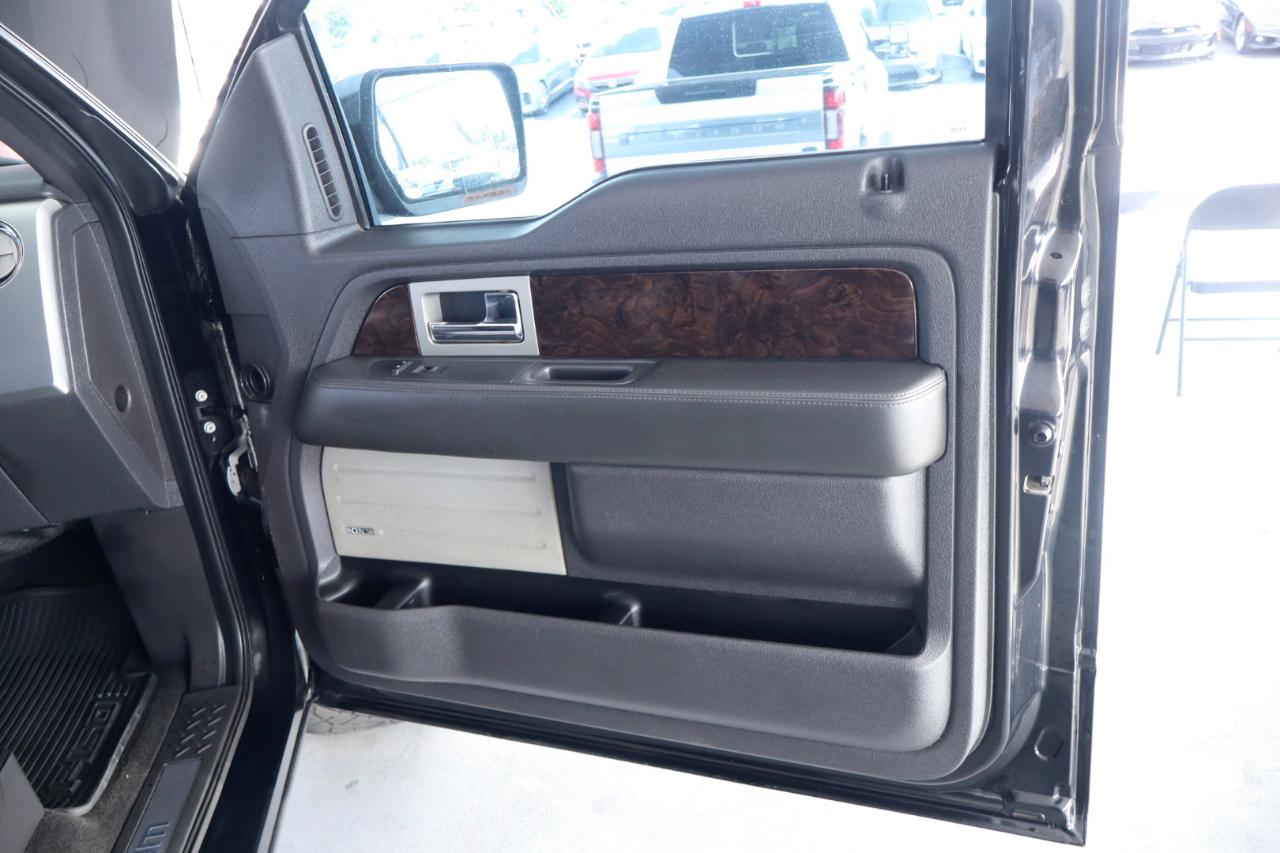 Ford F-150 2WD SuperCrew 145" Platinum 2013