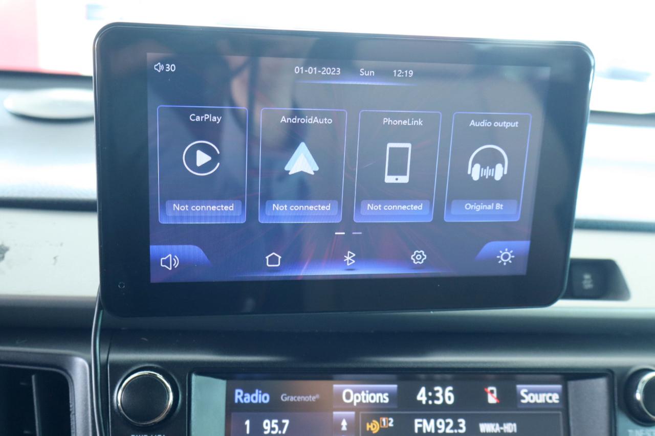 Toyota RAV4 XLE AWD (Natl) 2017