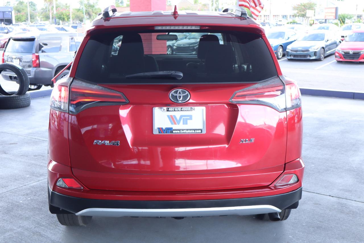 Toyota RAV4 FWD 4dr XLE (Natl) 2016