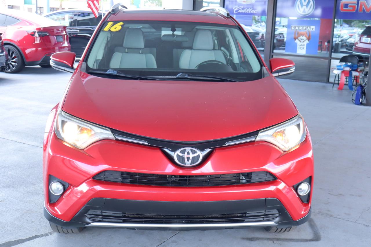 Toyota RAV4 FWD 4dr XLE (Natl) 2016