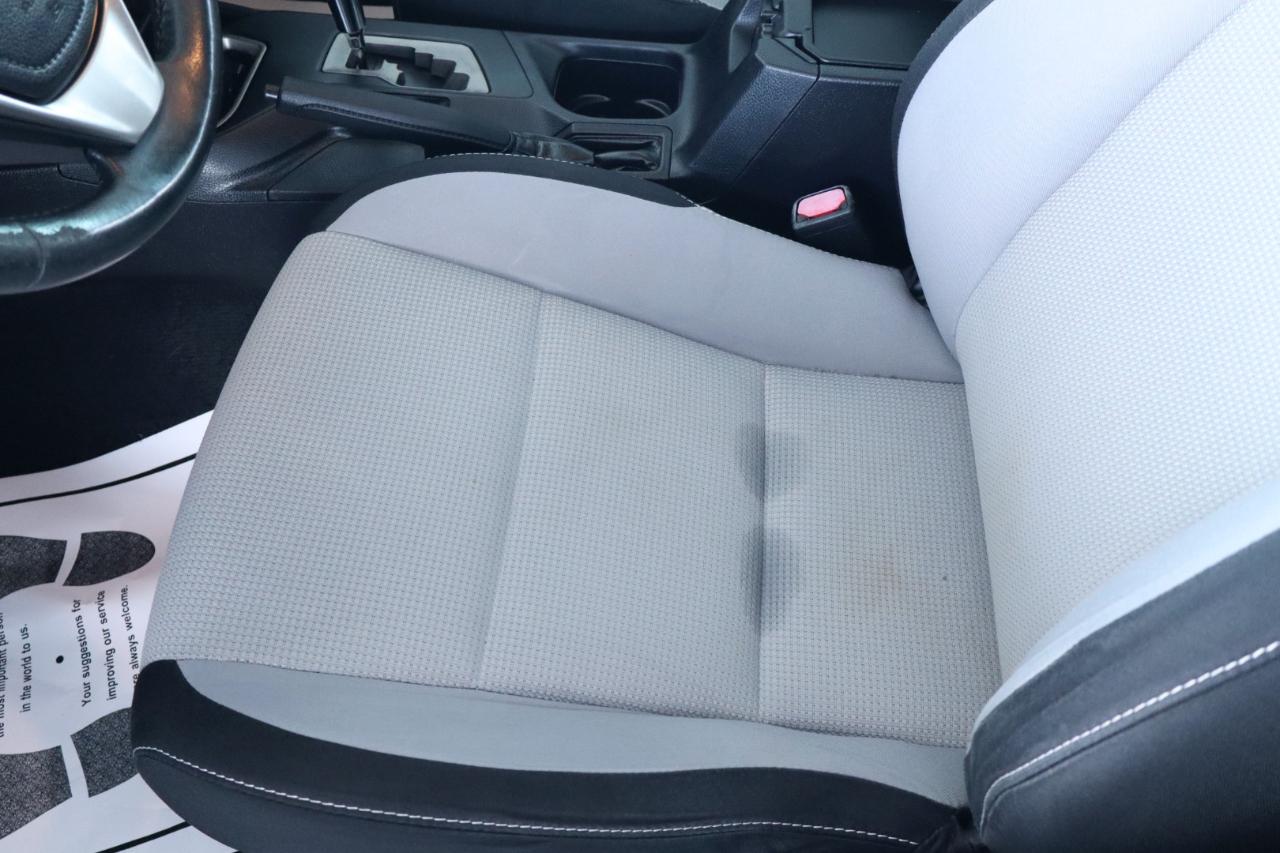 Toyota RAV4 FWD 4dr XLE (Natl) 2016