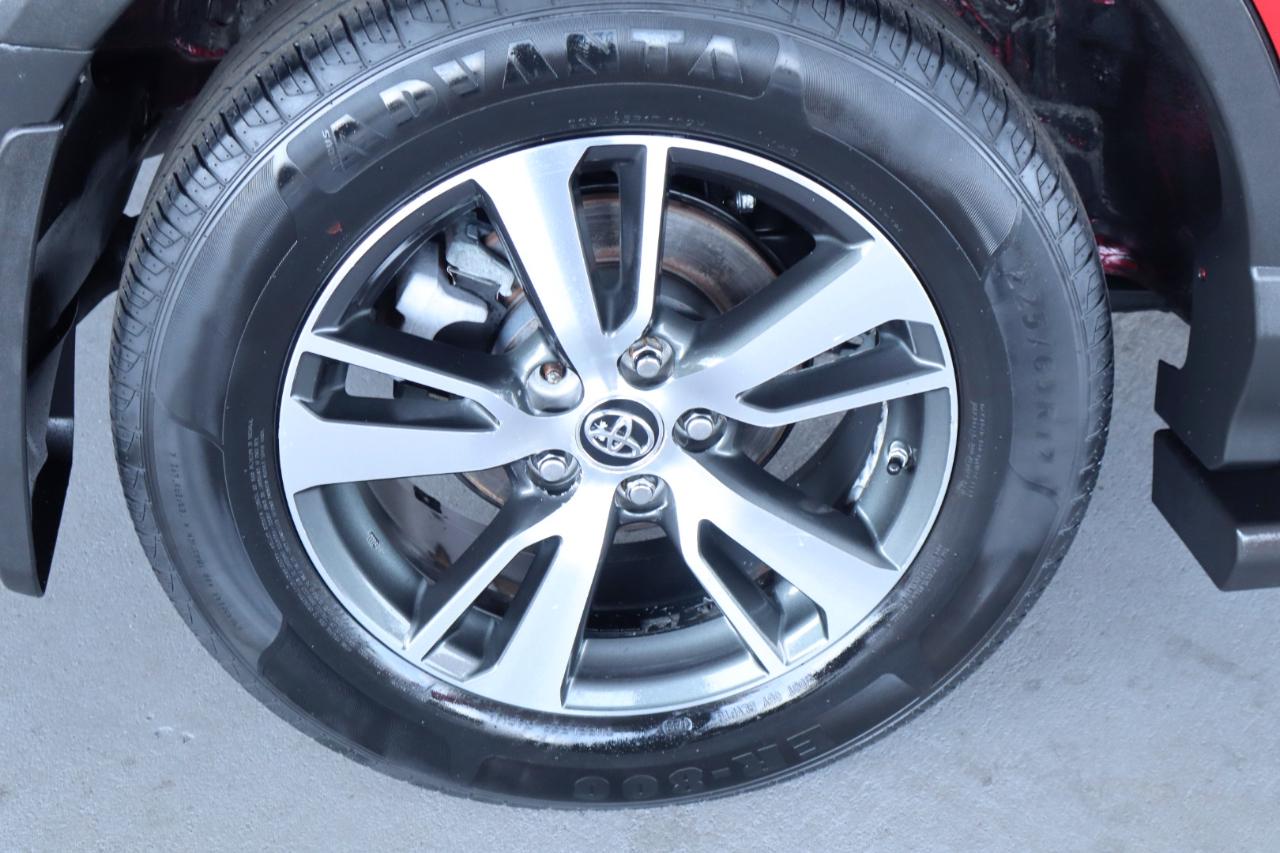 Toyota RAV4 FWD 4dr XLE (Natl) 2016