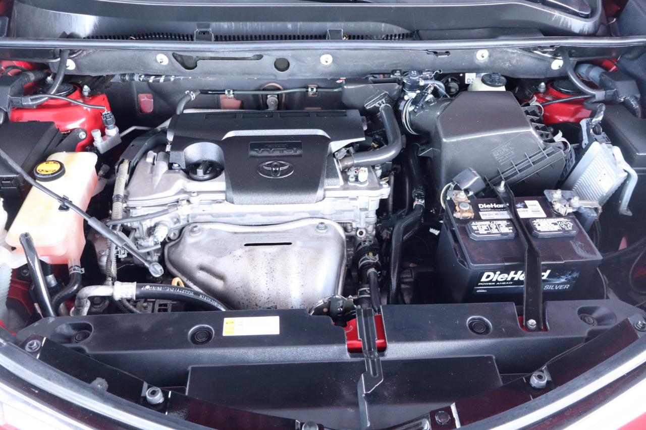 Toyota RAV4 FWD 4dr XLE (Natl) 2016