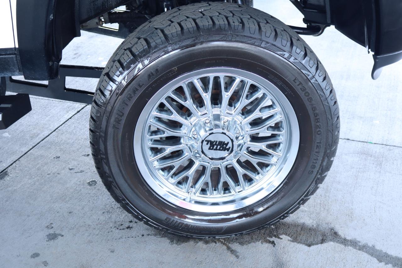 RAM 2500 Tradesman 4x4 Crew Cab 6'4" Box 2017