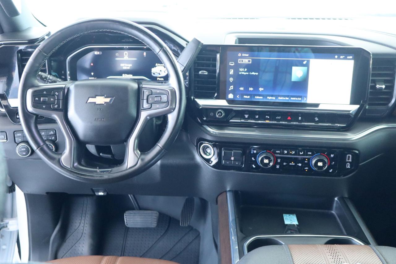 Chevrolet Silverado 2500HD 4WD Crew Cab 159" High Country 2024