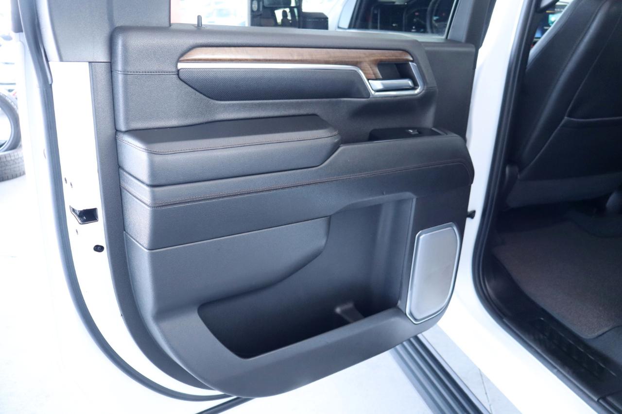 Chevrolet Silverado 2500HD 4WD Crew Cab 159" High Country 2024