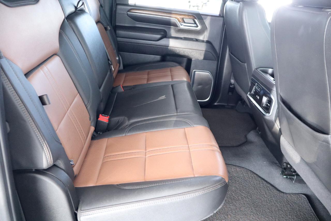 Chevrolet Silverado 2500HD 4WD Crew Cab 159" High Country 2024