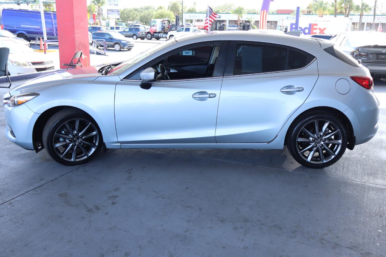 Mazda Mazda3 5-Door Touring Auto 2018