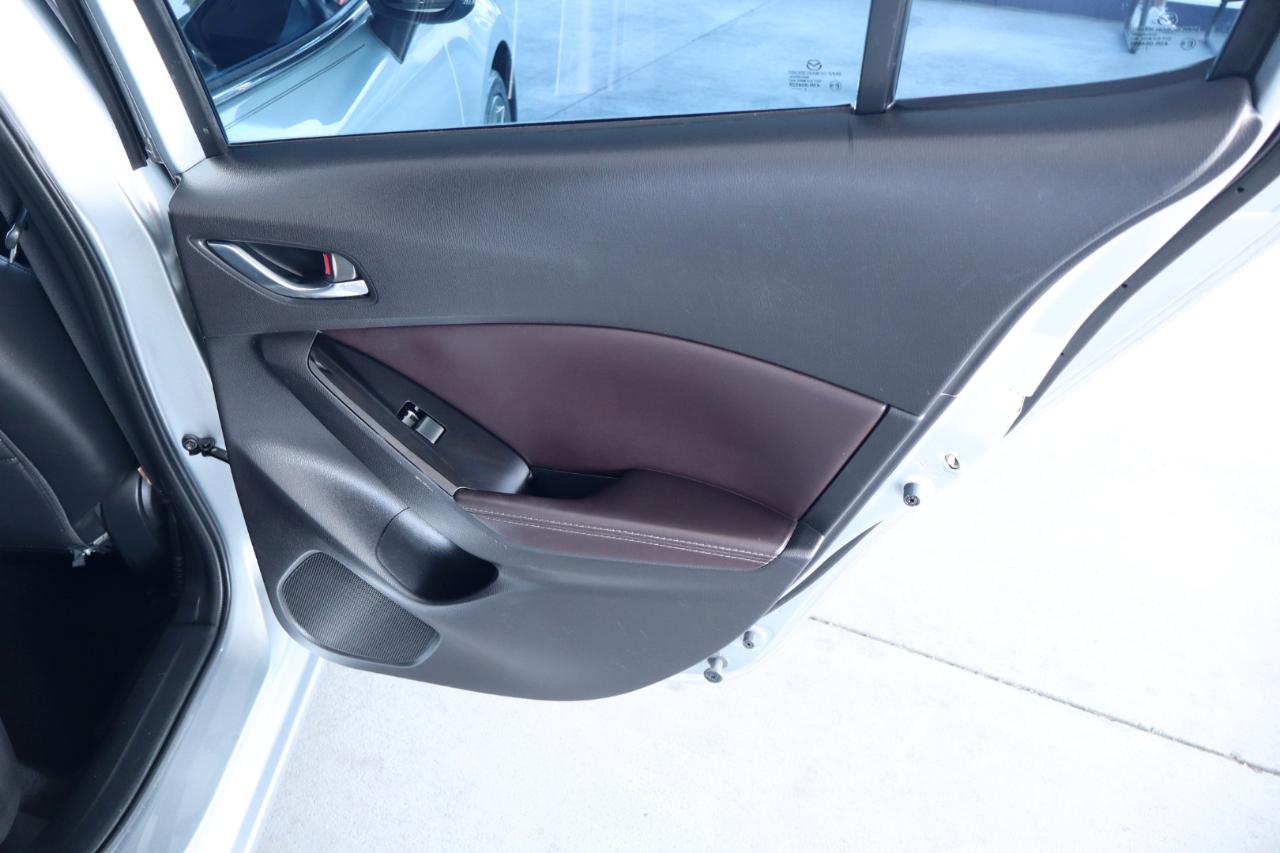 Mazda Mazda3 5-Door Touring Auto 2018