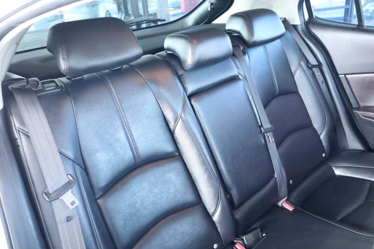 Mazda Mazda3 5-Door Touring Auto 2018