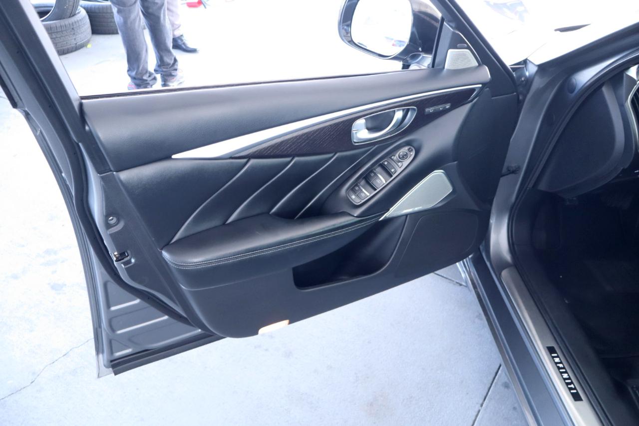 Infiniti Q50 3.0t SENSORY AWD 2021