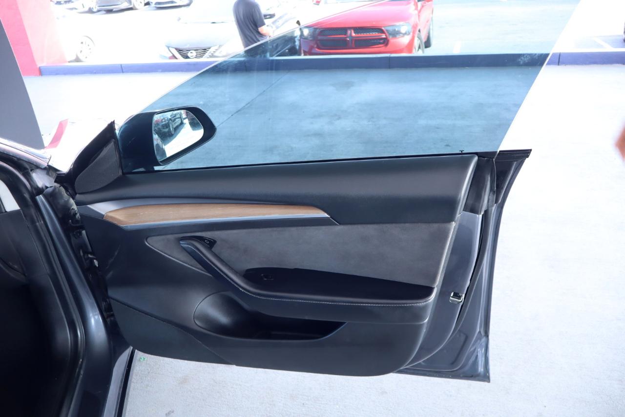 Tesla Model 3 Long Range AWD 2021