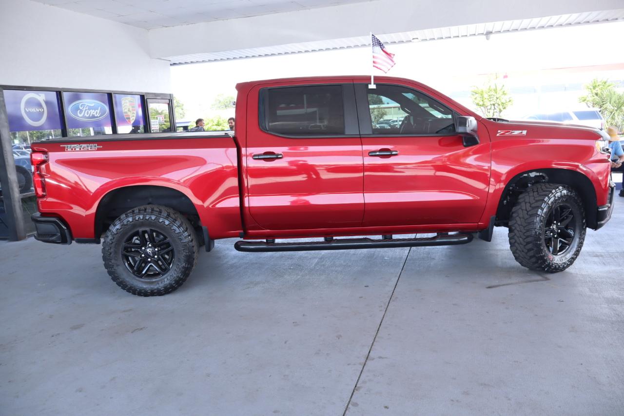 Chevrolet Silverado 1500 4WD Crew Cab 147" LT Trail Boss 2021