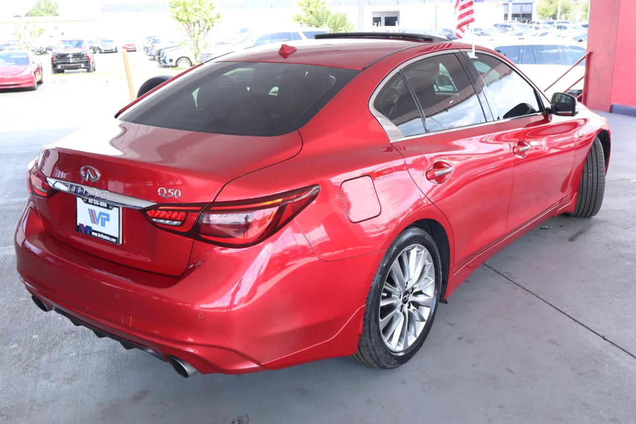 Infiniti Q50 3.0t LUXE RWD 2021