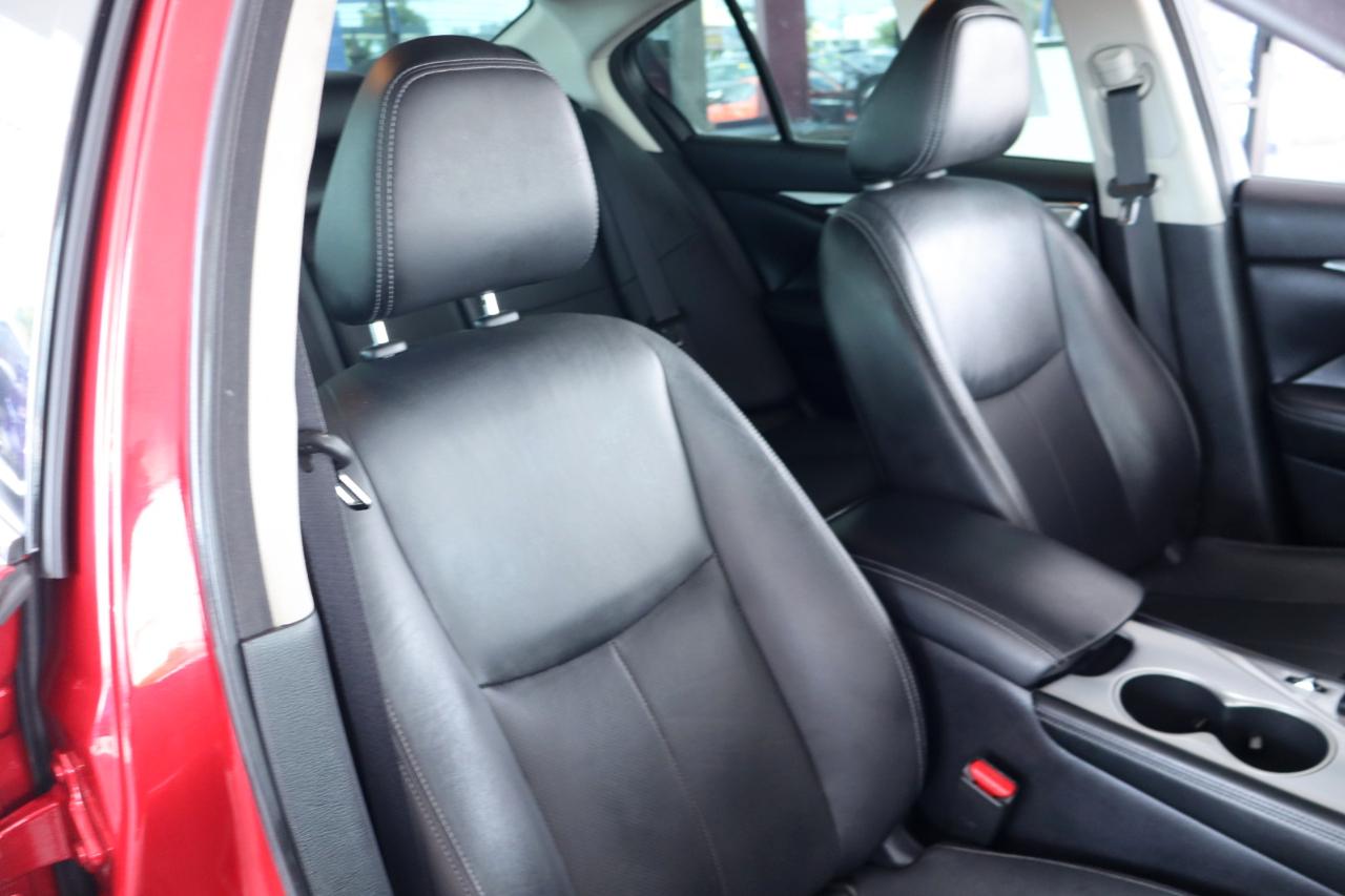 Infiniti Q50 3.0t LUXE RWD 2021