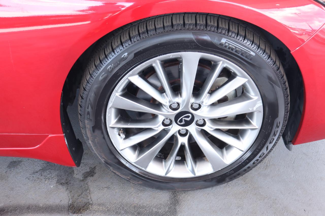 Infiniti Q50 3.0t LUXE RWD 2021