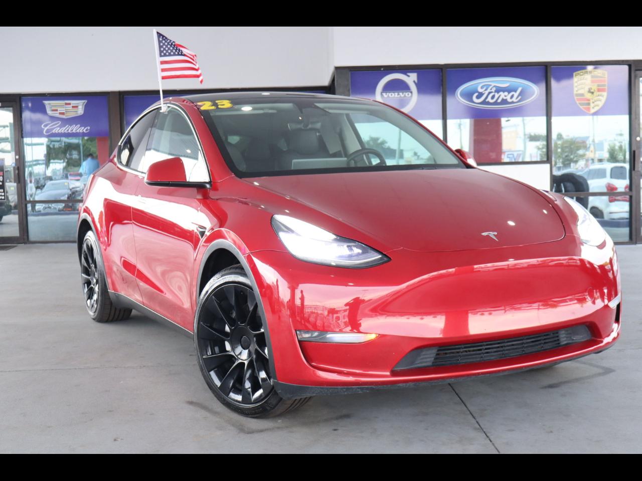 Tesla Model Y Long Range AWD 2023