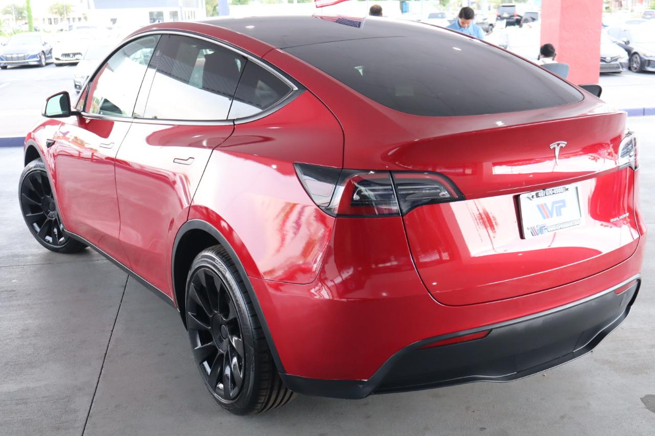 Tesla Model Y Long Range AWD 2023