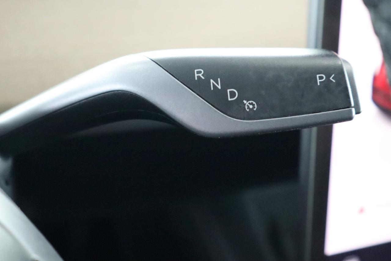 Tesla Model Y Long Range AWD 2023