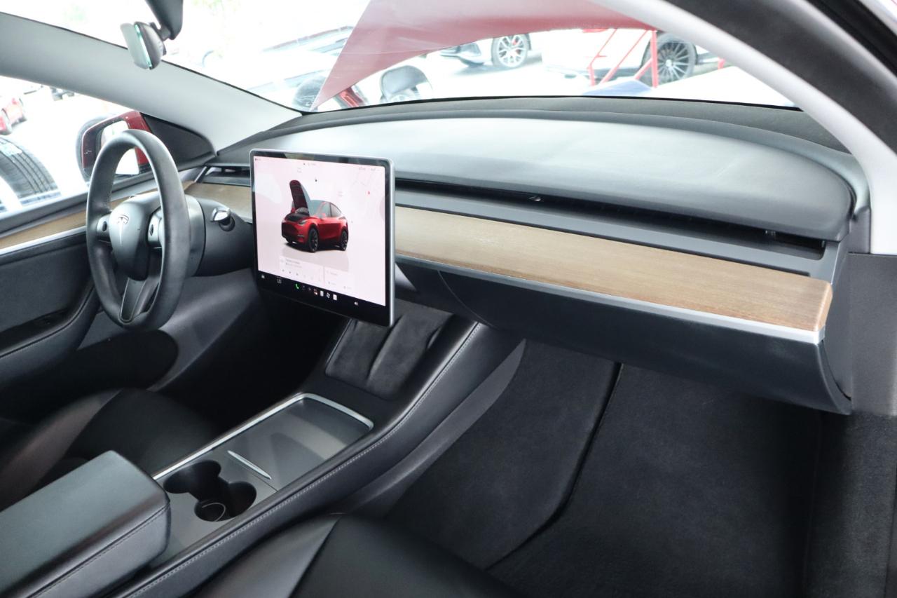 Tesla Model Y Long Range AWD 2023