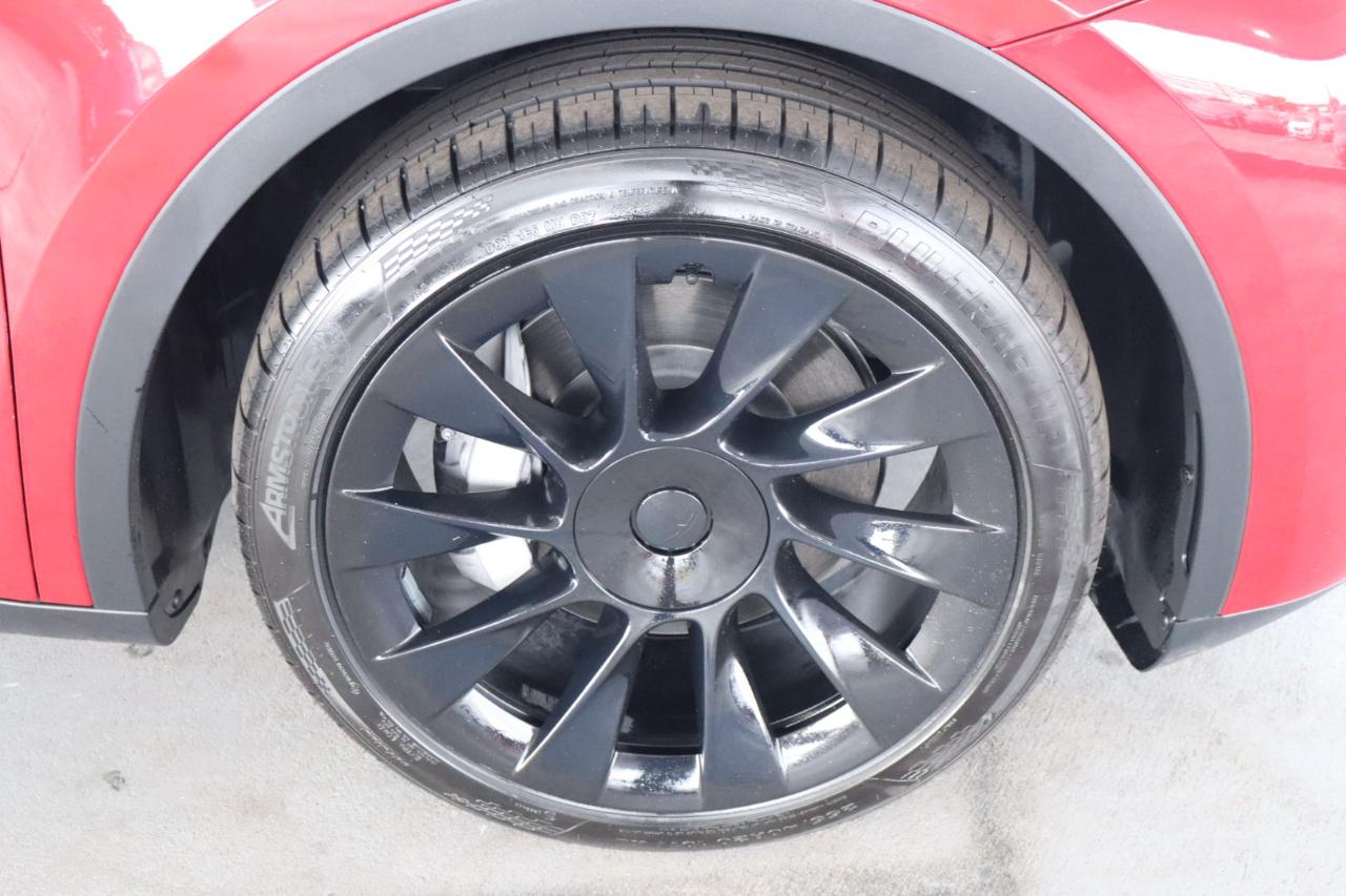 Tesla Model Y Long Range AWD 2023