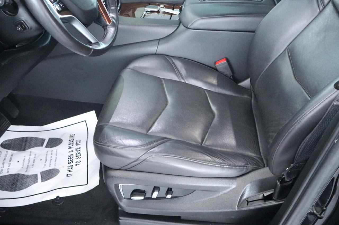 Cadillac Escalade 2WD 4dr Luxury 2020