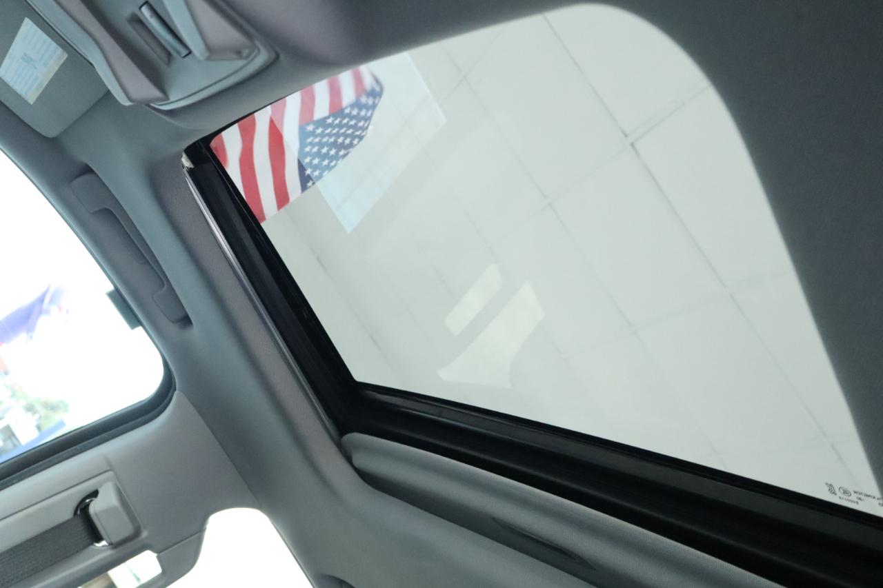 Cadillac Escalade 2WD 4dr Luxury 2020