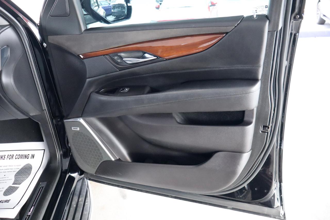 Cadillac Escalade 2WD 4dr Luxury 2020