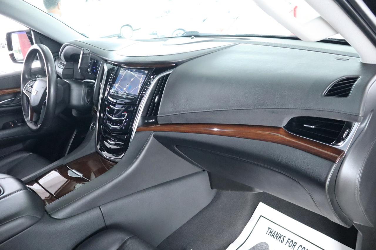 Cadillac Escalade 2WD 4dr Luxury 2020