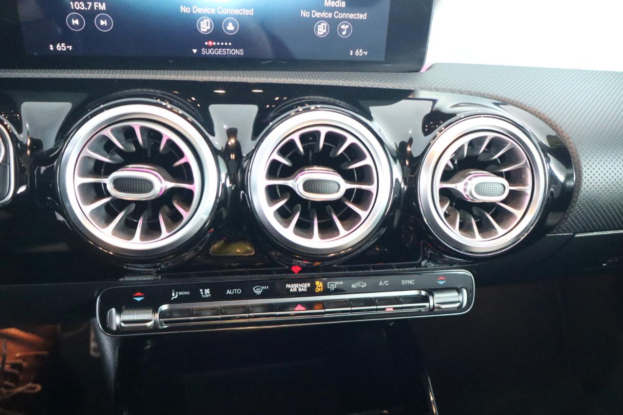 Mercedes-Benz A-Class AMG A 35 4MATIC Sedan 2021