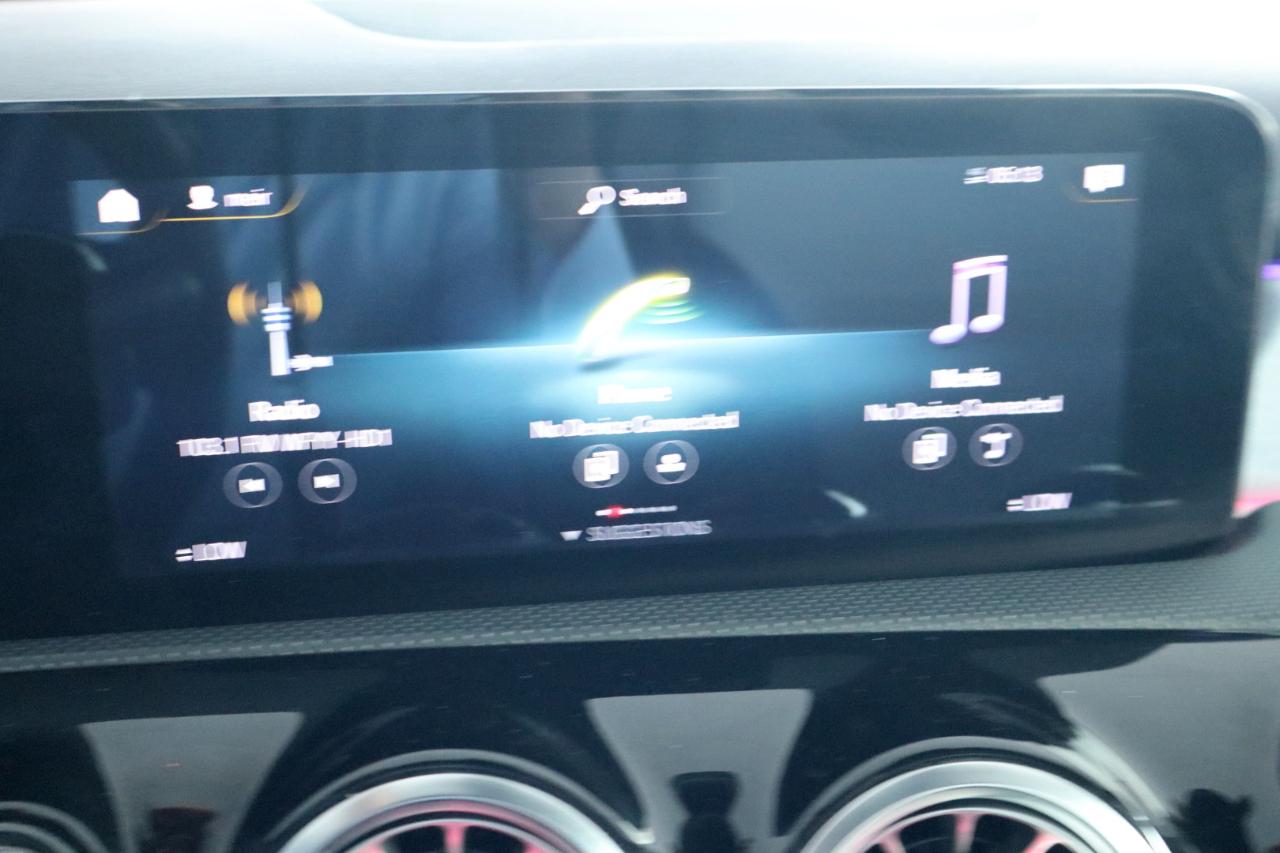 Mercedes-Benz A-Class AMG A 35 4MATIC Sedan 2021