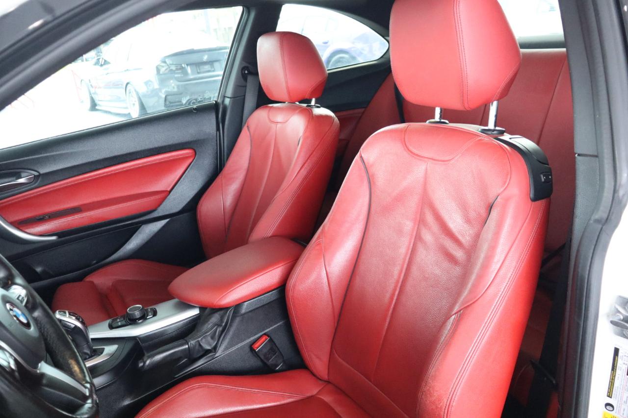 BMW 2 Series 2dr Cpe M235i xDrive AWD 2016