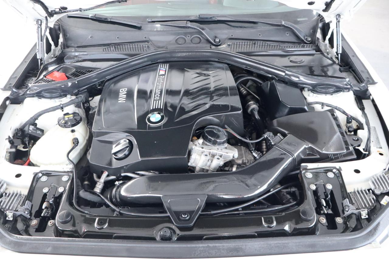 BMW 2 Series 2dr Cpe M235i xDrive AWD 2016