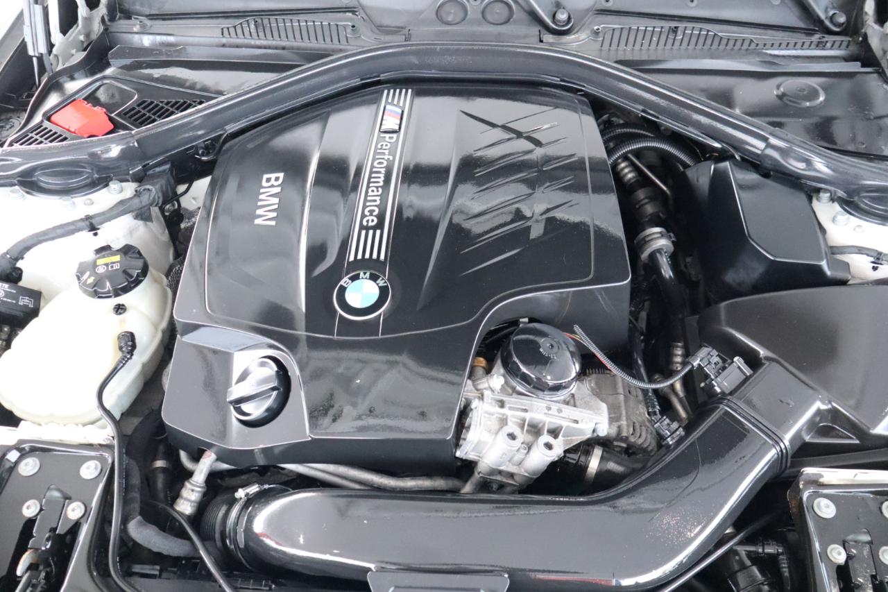 BMW 2 Series 2dr Cpe M235i xDrive AWD 2016
