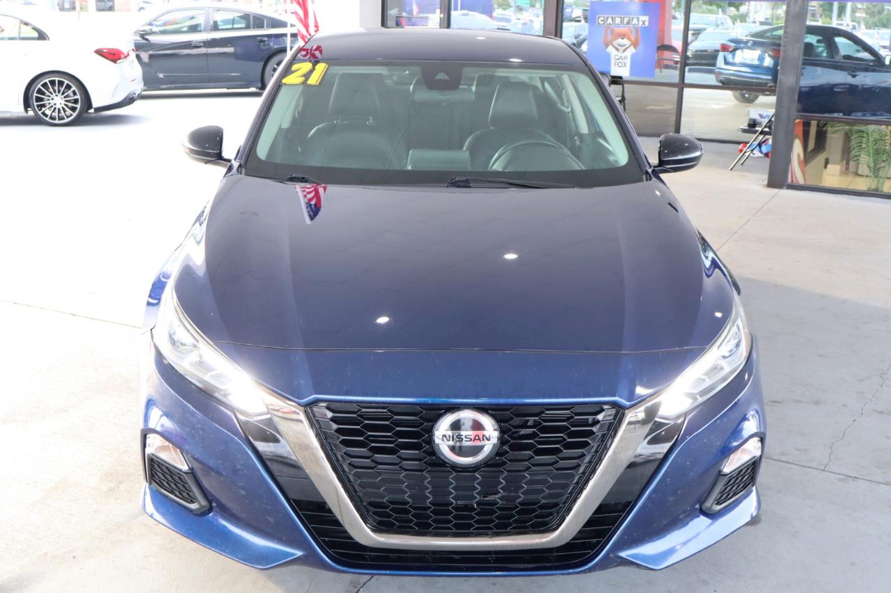 Nissan Altima 2.5 SR Sedan 2021