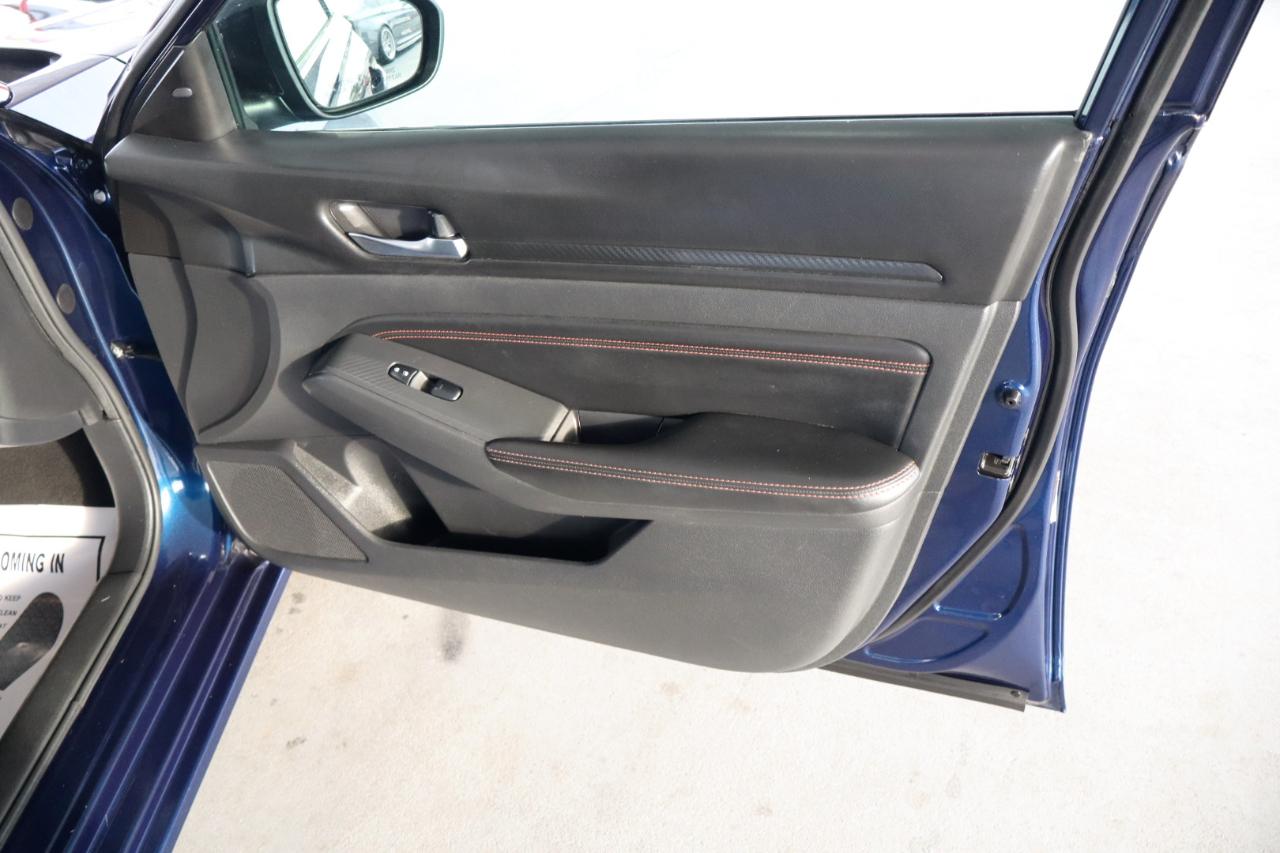 Nissan Altima 2.5 SR Sedan 2021