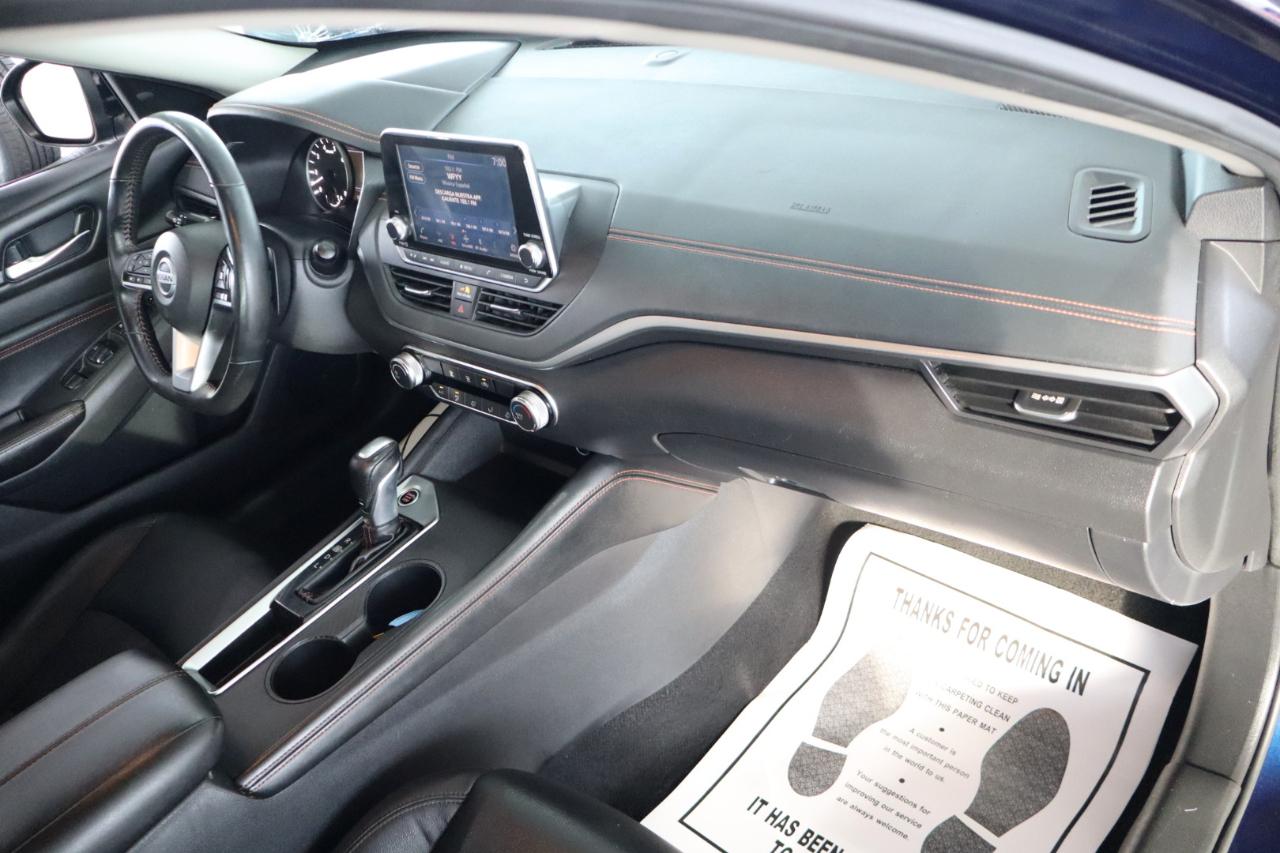 Nissan Altima 2.5 SR Sedan 2021