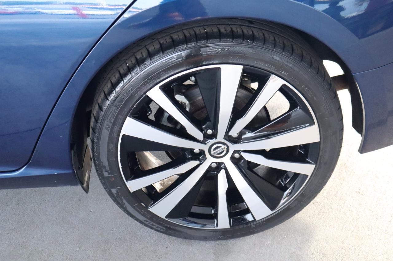 Nissan Altima 2.5 SR Sedan 2021