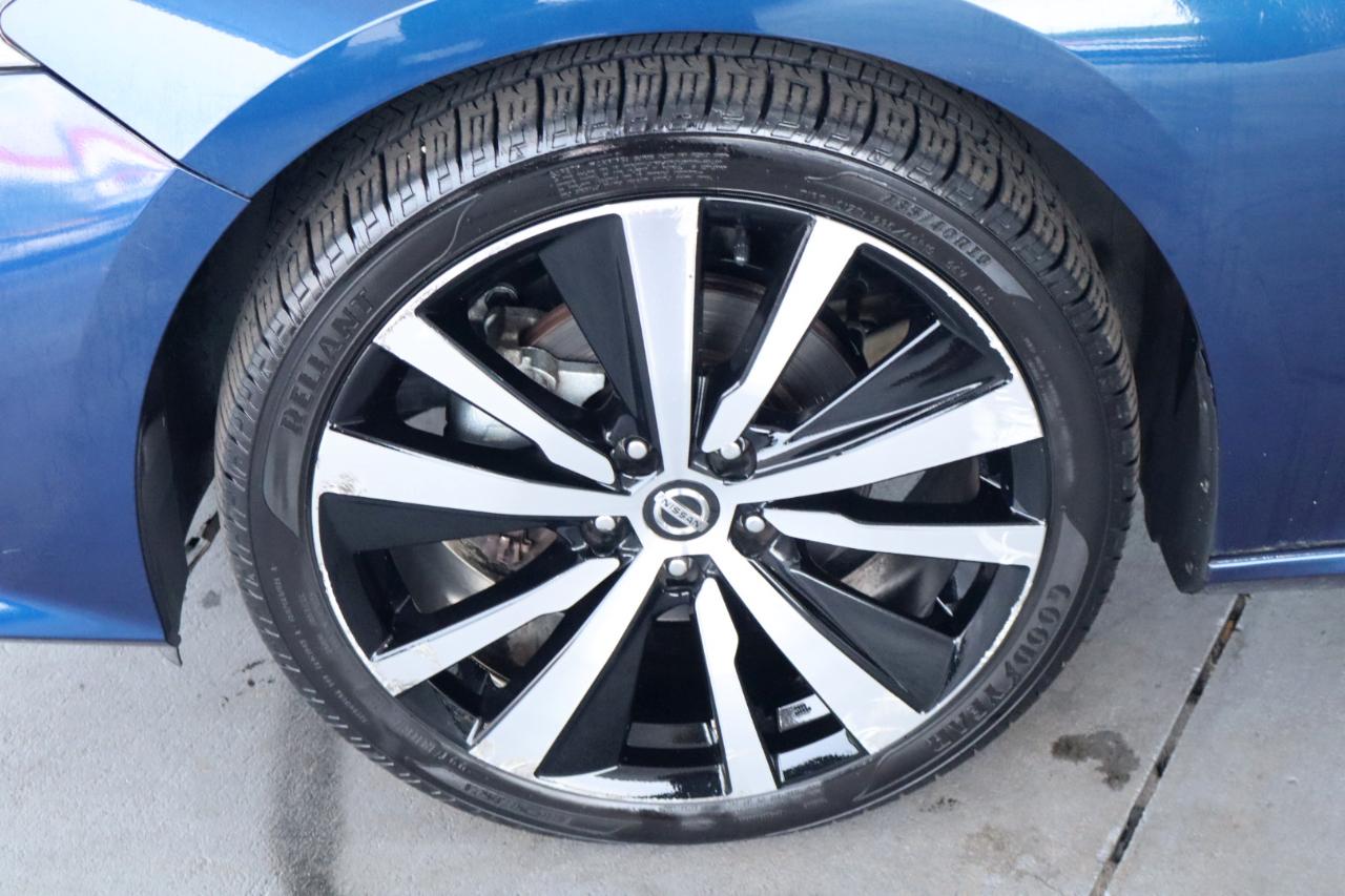 Nissan Altima 2.5 SR Sedan 2021