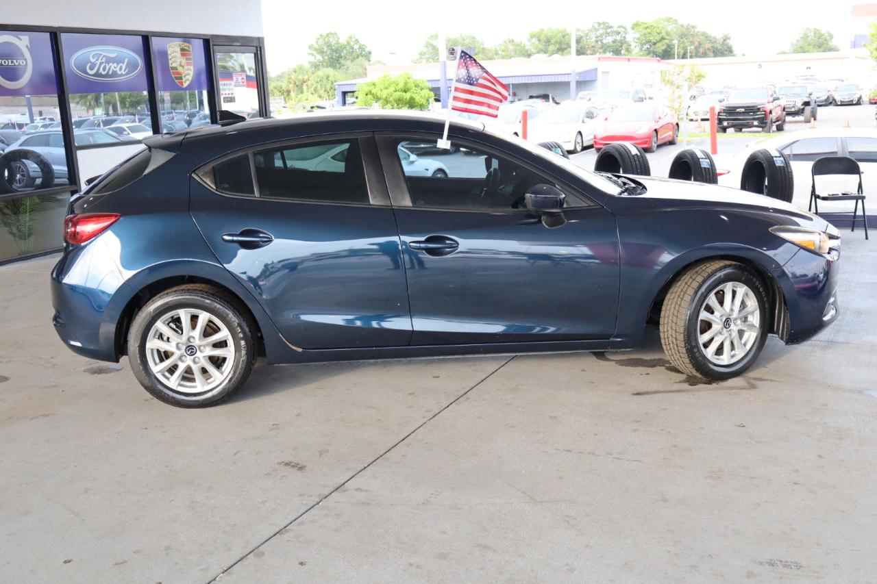Mazda Mazda3 5-Door Sport Auto 2017
